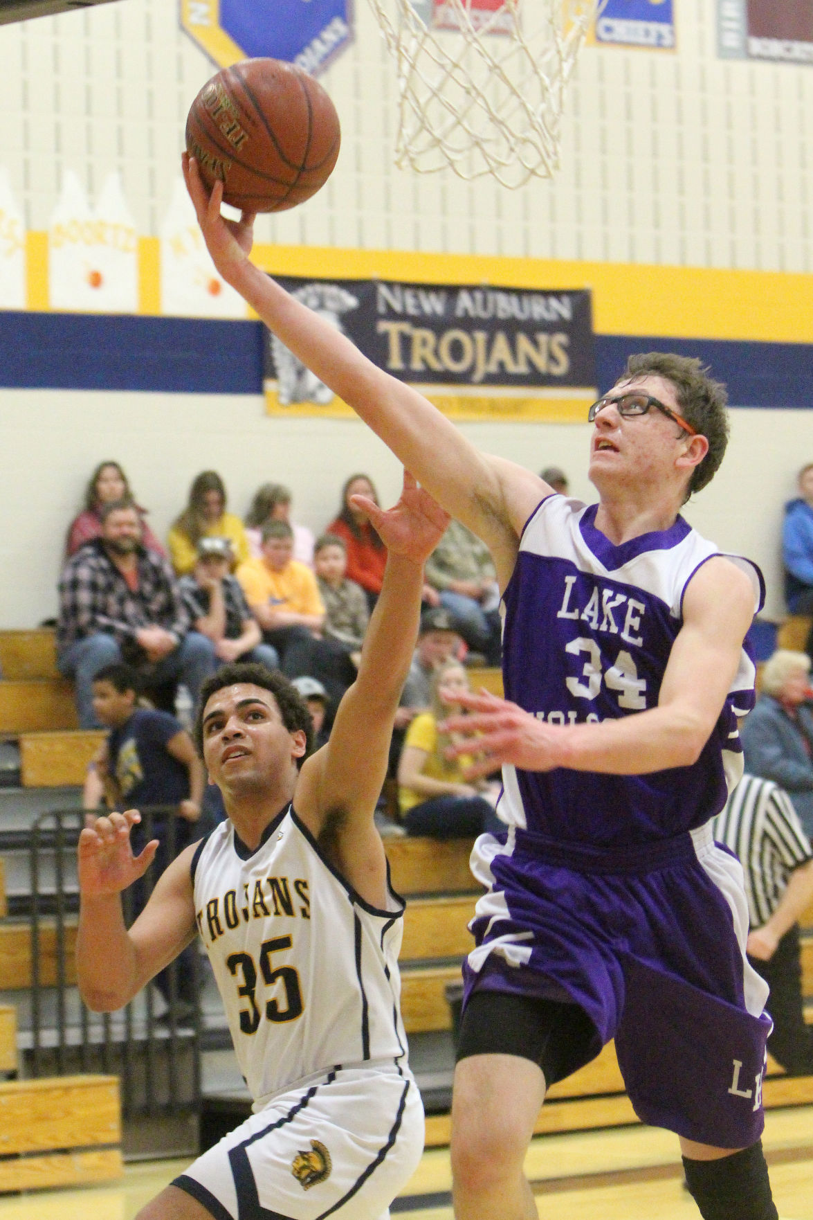 Lake Holcombe at New Auburn boys basketball 2-14-19